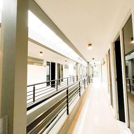New Surya Hotel Бануванги Екстериор снимка